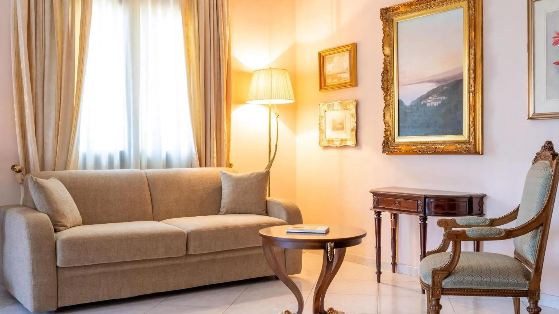Villa Cesare Mascali 0*,  Olaszország
